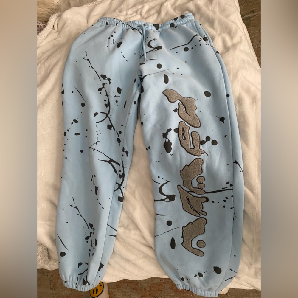 named collective sweats streetwear